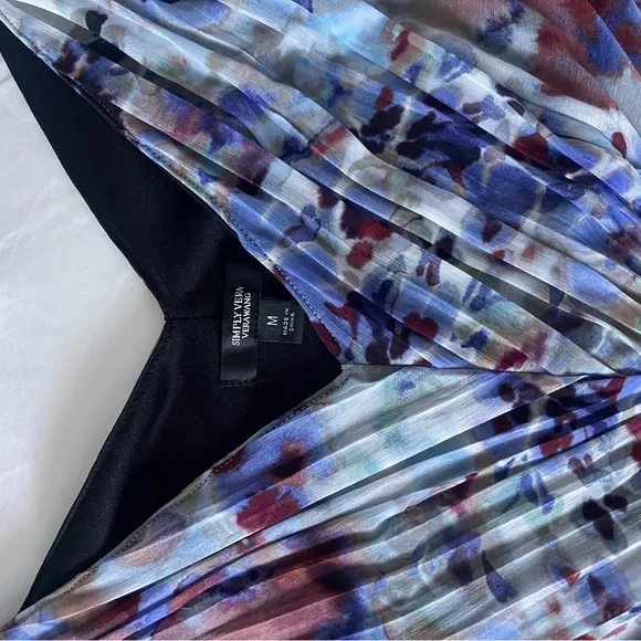 Vera Wang multicolored chiffon  dress. - Picture 8 of 8